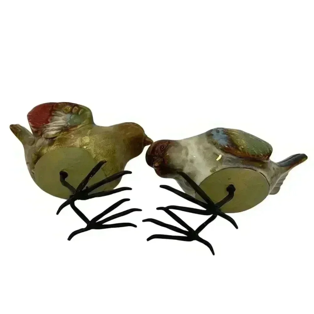 Set of Two Ceramic Bird Figurine Glossy Finish Metal Legs 5.25 Inches Tall - Picture 4 of 4